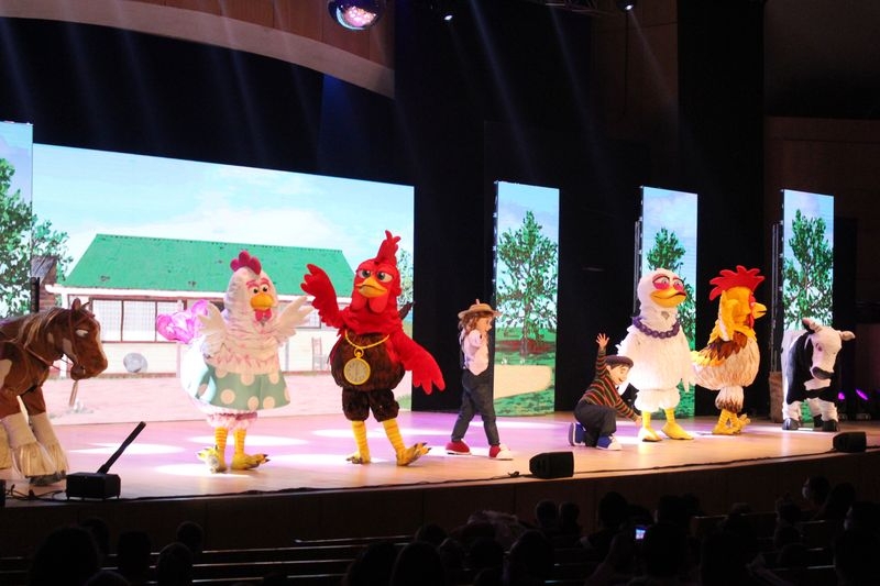 Éxito del espectáculo de La Granja de Zenón en Salamanca 